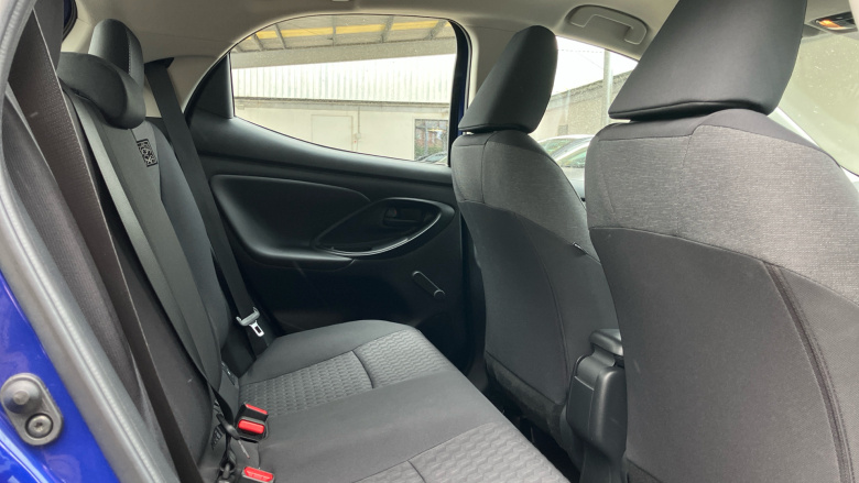 Toyota Yaris 1.5 Hybrid Icon 5dr CVT Hybrid Hatchback